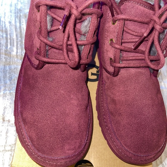 Men’s UGG - Picture 2 of 7